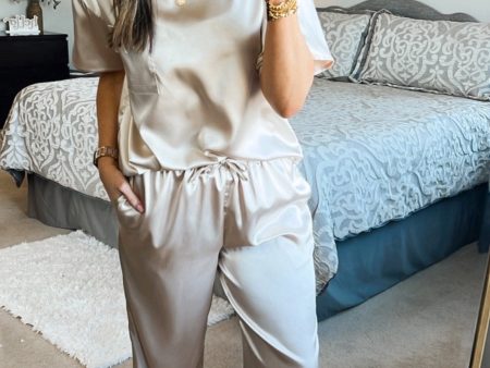 Ekouaer Champagne Satin Top and Drawstring Pajama Pants Set NWT- Size S (sold as a set) Online Hot Sale