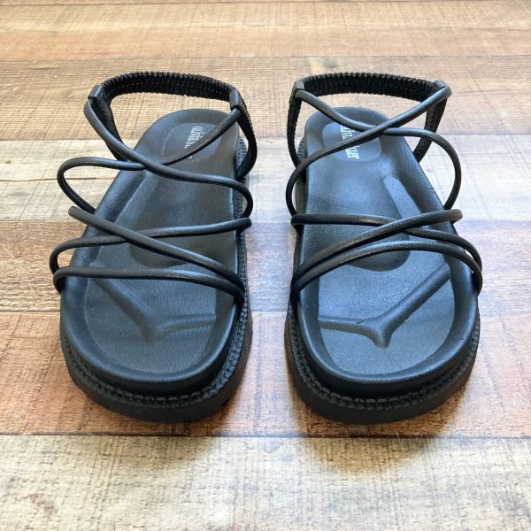 Olivia Miller Black Strappy Sandals- Size 8 (LIKE NEW) For Sale