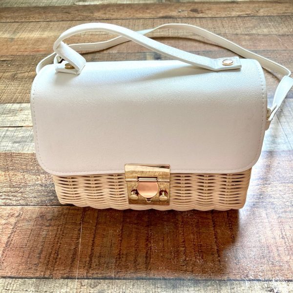 Mudpie Light Wicker with White Leather Shoulder Bag (LIKE NEW) Fashion