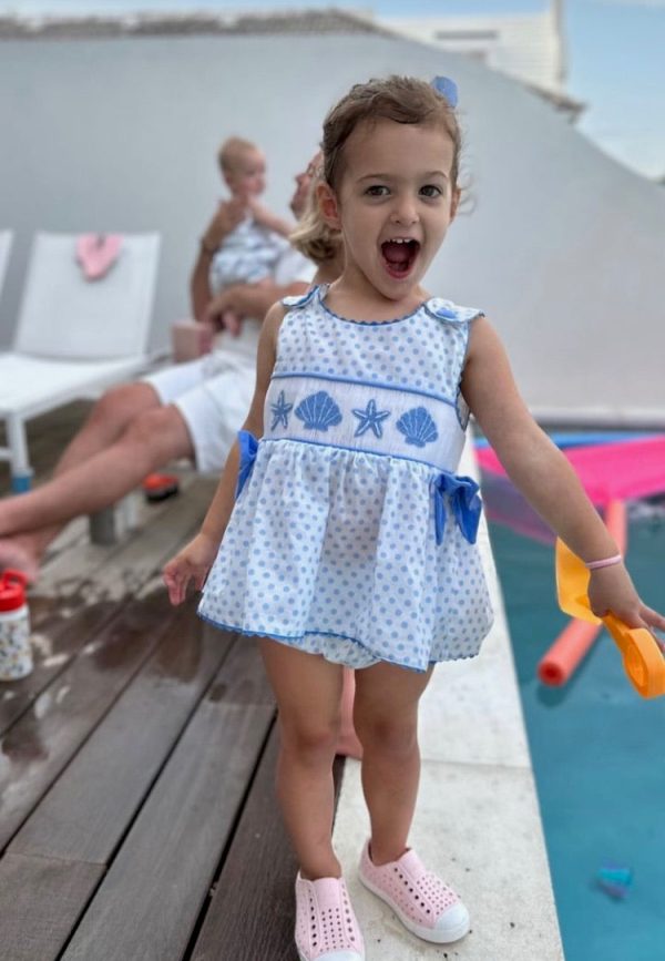 The Smocking Place Blue and White Polka Dot Smocked Shell Short Set- Size 3T (see notes) on Sale