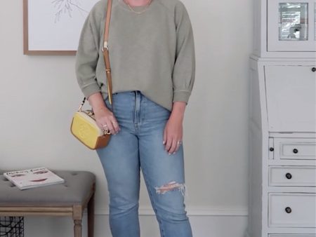 Madewell Distressed with Frayed Hem Perfect Vintage Jeans- Size 29 (Inseam 26”, sold out online) Cheap