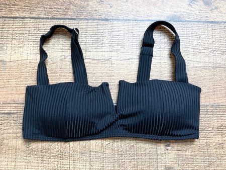 Aava Black Ribbed with Front Metal V Padded Bikini Top NWT-Size S (we have matching bikini bottoms) Online Sale