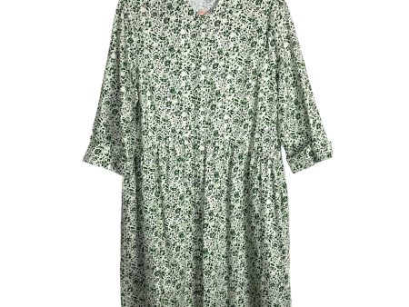 Tuckernuck White Green Printed Hidden Button Front Dress- Size XL Supply