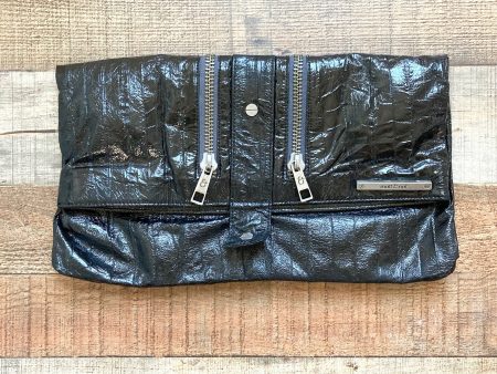 Matt & Nat Black Foldover Clutch (LIKE NEW CONDITION) Supply